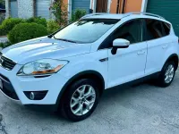 Usata Ford Kuga 140 CV (102 kW) 2011 Bianco SUV