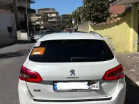 Occasion Peugeot 308 SW 120 ch (88 kW) 2017 Blanc Break