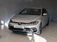 Usata VW Polo R-line 95 CV (69 kW) 2023 Grigio Utilitaria