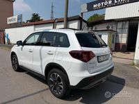 Usata Suzuki Vitara 116 CV (85 kW) 2022 Bianco SUV