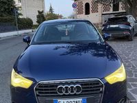 Usata Audi A1 Attraction 105 CV (77 kW) 2011 Blu/azzurro Utilitaria