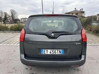 Usata Peugeot 5008 Business-Line 114 CV (83 kW) 2015 Other Monovolume