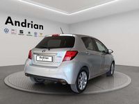 Usata Toyota Yaris Hybrid Style 101 CV (74 kW) 2015 Argento Utilitaria