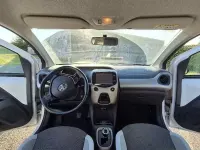 Usata Toyota Aygo 69 CV (50 kW) 2018 Bianco Utilitaria