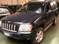 Usata Jeep Grand Cherokee Overland 163 CV (119 kW) 2004 Nero SUV
