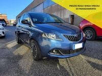 Usata Lancia Ypsilon Gold 69 CV (50 kW) 2022 Blu/azzurro Utilitaria