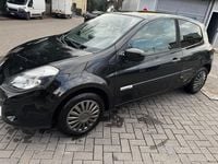 Usata Renault Clio II 75 CV (55 kW) 2009 Berlina