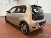 Usata VW up! Move 60 CV (44 kW) 2019 Grigio Utilitaria