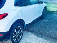 Begagnad Kia Stonic 110 HK (80 kW) 2018 Vit SUV