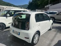 Usata VW up! Move 65 CV (47 kW) 2023 Bianco Utilitaria