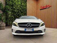 Usata Mercedes A180 Premium 109 CV (80 kW) 2017 Bianco Berlina