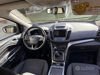 Usata Ford Kuga Business Edition 120 CV (88 kW) 2017 Grigio SUV