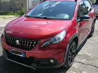 Usata Peugeot 2008 GT-line 120 CV (88 kW) 2017 Rosso SUV