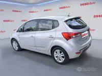 Usata Hyundai ix20 Comfort 90 CV (66 kW) 2011 Grigio Utilitaria