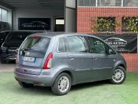Usata Lancia Musa 77 CV (56 kW) 2009 Grigio Monovolume