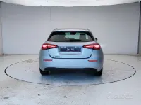 Usata Mercedes A180 Advanced 116 CV (85 kW) 2025 Argento Berlina