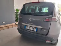 Usata Renault Scénic LIMITED 110 CV (80 kW) 2014 Grigio Monovolume