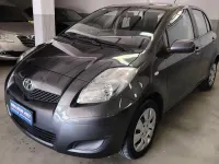 Usata Toyota Yaris 69 CV (50 kW) 2009 Grigio Utilitaria