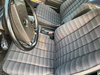 Usata Mercedes 190 122 CV (89 kW) 1991 Nero Berlina