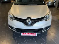 Usata Renault Captur 90 CV (66 kW) 2016 Argento SUV
