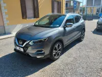 Usata Nissan Qashqai N-Connecta 116 CV (85 kW) 2017 Grigio SUV