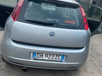 Usata Fiat Punto 90 CV (66 kW) 2003 Grigio Utilitaria
