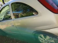 Usata Opel Corsa 69 CV (50 kW) 1998 Bluazzurro Utilitaria