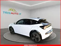 Usata Lancia Ypsilon 100 CV (73 kW) 2025 Bianco Utilitaria