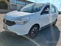 Usata Dacia Lodgy 90 CV (66 kW) 2013 Bianco Monovolume