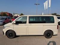 Usata VW Multivan Life 150 CV (110 kW) 2022 Ascot grey Furgone