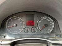 Usata VW Golf IV Trendline 75 CV (55 kW) 2004 Blu/azzurro Berlina