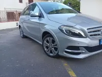 Usata Mercedes B200 Premium 156 CV (114 kW) 2015 Argento Utilitaria