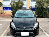 Usata Ford Fiesta Business Edition 70 CV (51 kW) 2011 Nero Utilitaria