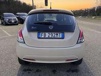 Gebraucht Lancia Ypsilon Silver 69 PS (50 kW) 2015 Kleinwagen