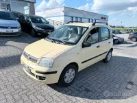 Usata Fiat Panda 60 CV (44 kW) 2004 Giallo Utilitaria