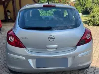 Usata Opel Corsa Edition 85 CV (62 kW) 2014 Utilitaria