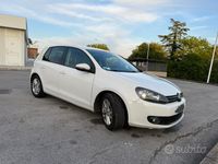 Usata VW Golf VI Highline 125 CV (91 kW) 2010 Bianco Utilitaria