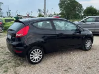 Usata Ford Fiesta 92 CV (67 kW) 2010 Nero Berlina