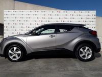 Usata Toyota C-HR Active 122 CV (89 kW) 2018 Argento metallizzato SUV