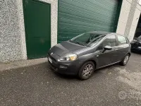 Usata Fiat Punto Evo 69 CV (50 kW) 2012 Grigio Utilitaria