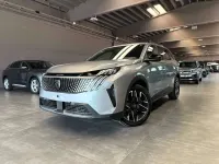Usata Peugeot 5008 Allure 136 CV (100 kW) 2025 Argento SUV