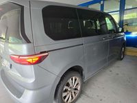 Usata VW Multivan Life 296 CV (217 kW) 2024 Grigio Furgone