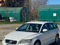 Usata Volvo V50 150 CV (110 kW) 2010 Bianco Station wagon