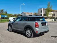 Usata Mini One Countryman Chili 102 CV (75 kW) 2018 Grey moonwalk metallizzato SUV