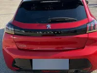 Usata Peugeot 208 Allure 101 CV (74 kW) 2020 Rosso Utilitaria