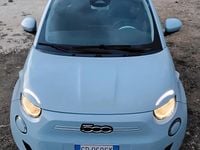 Usata Fiat 500e La Prima 86 kW (118 CV) 2020 Grigio Berlina