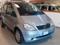 Usata Mercedes A140 Classic 82 CV (60 kW) 2000 Grigio Utilitaria
