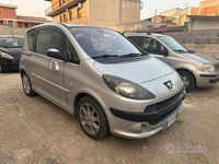 Usata Peugeot 1007 95 CV (69 kW) 2006 Grigio Monovolume