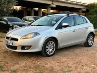 Usata Fiat Bravo Emotion 105 CV (77 kW) 2012 Argento Utilitaria