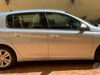 Usata Peugeot 308 92 CV (67 kW) 2014 Grigio Berlina